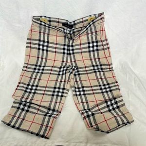 Vintage Burberry linen pants with side zipper. New w/o tags